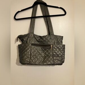 Chic Quilted Gray Shoulder Bag